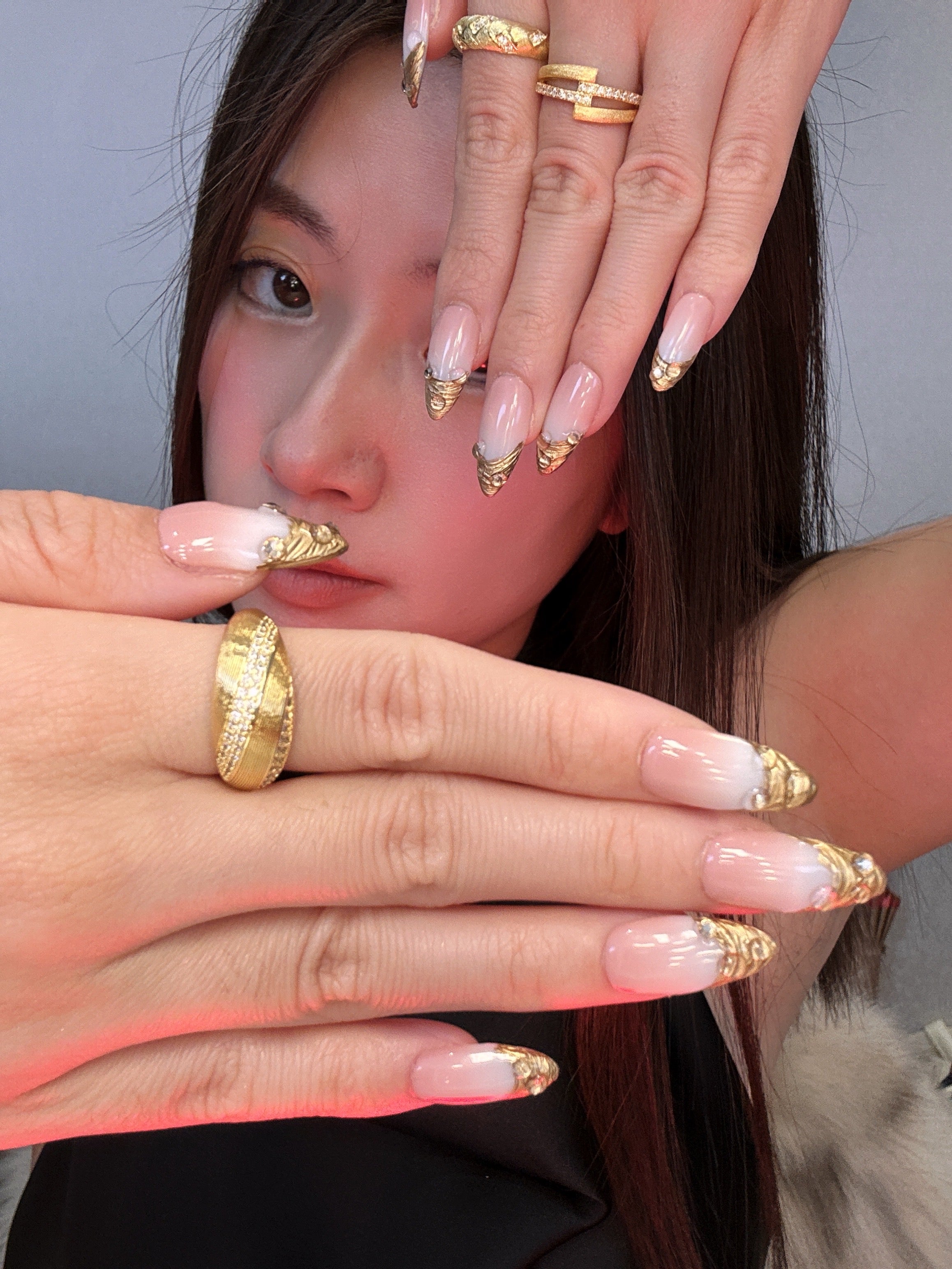 QModa 25-12S-2S，S-URBAN SILENCE COLLECTION-Gilded Restraint, 100% hand made craft press on nails