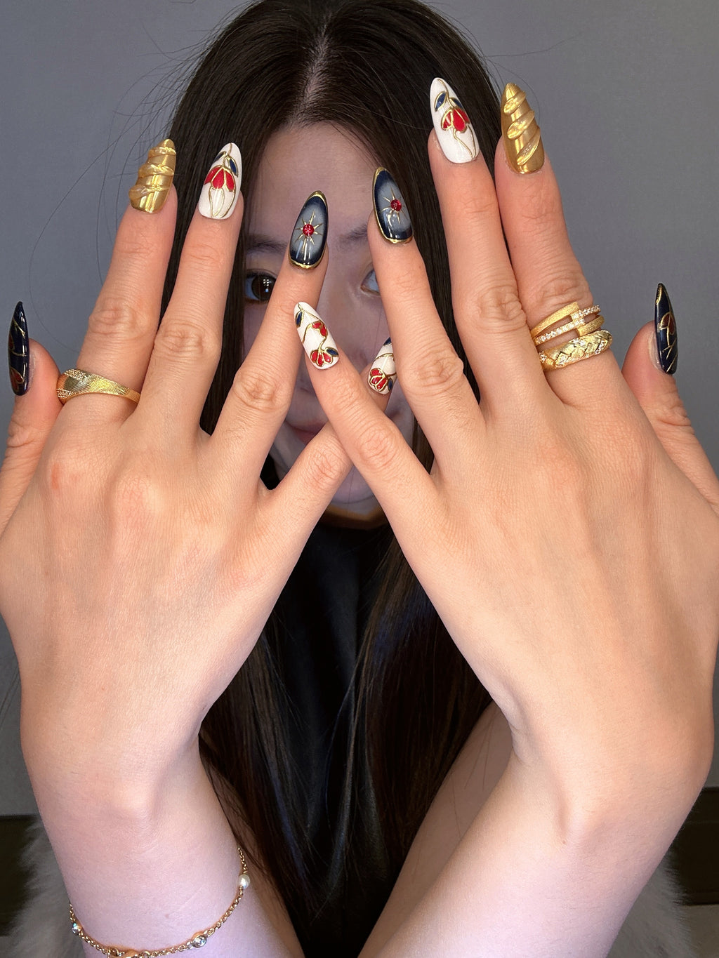 QModa 25-12S-4,PRIVATE SYMBOLS COLLECTION-Hard to Hold, 100% hand made craft press on nails