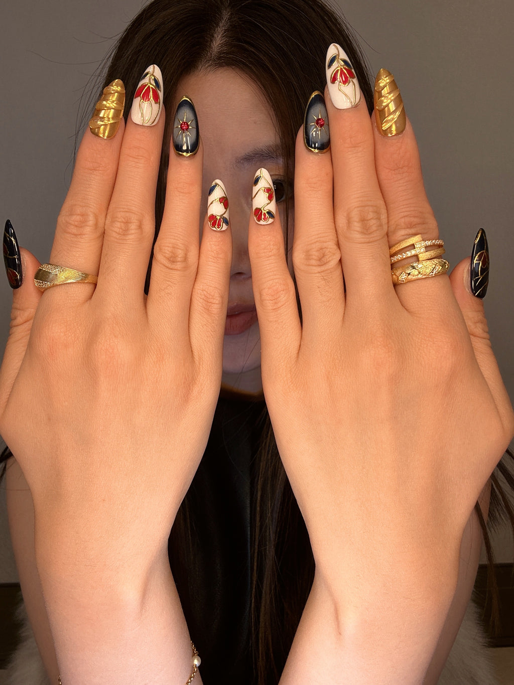 QModa 25-12S-4,PRIVATE SYMBOLS COLLECTION-Hard to Hold, 100% hand made craft press on nails